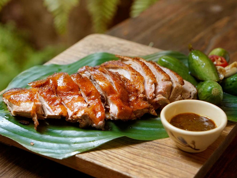 Tinh túy ẩm thực Cần Giờ - Vịt nước mặn Vàm Sát thơm lừng, da giòn sần sật.