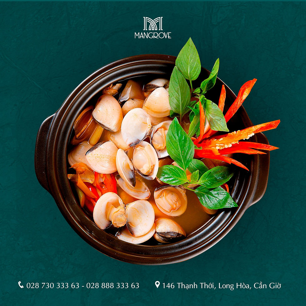 Tô nghêu hấp thấm đẫm hương Thái cay nồng, nhưng vẫn giữ trọn vị ngọt thanh của nghêu tươi Cần Giờ.