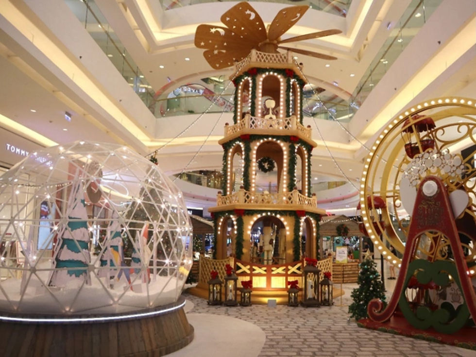 Đến Crescent Mall, lạc vào ngôi làng Giáng sinh châu Âu!