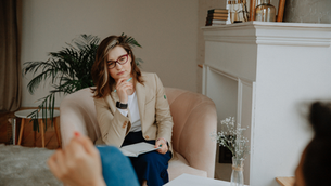 Embracing Growth in 2025 Through Therapy