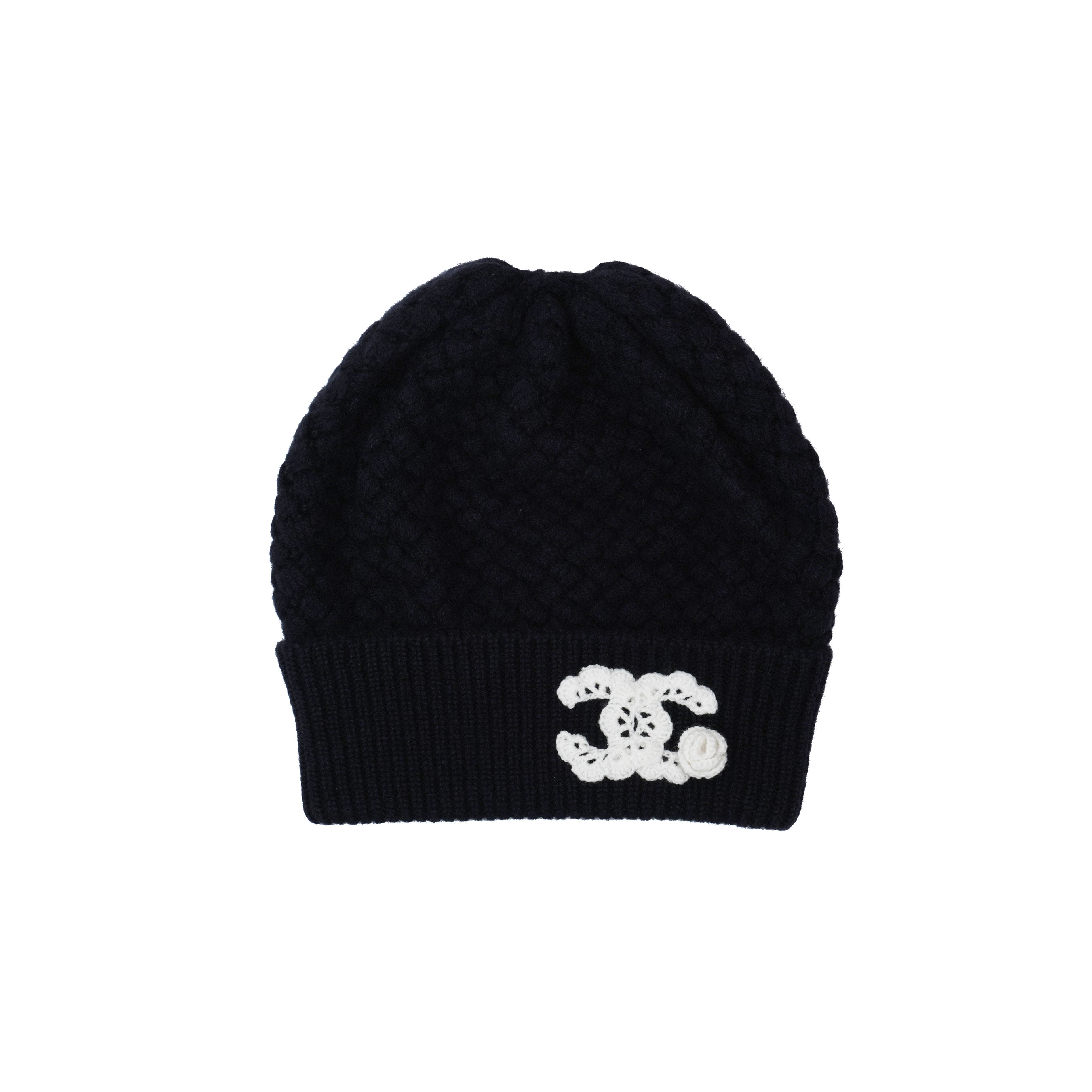 Chanel Beanie Navy/White