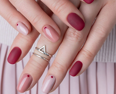 l-astuce-geniale-et-naturelle-pour-retirer-ses-faux-ongles-sans-dissolvant.jpeg