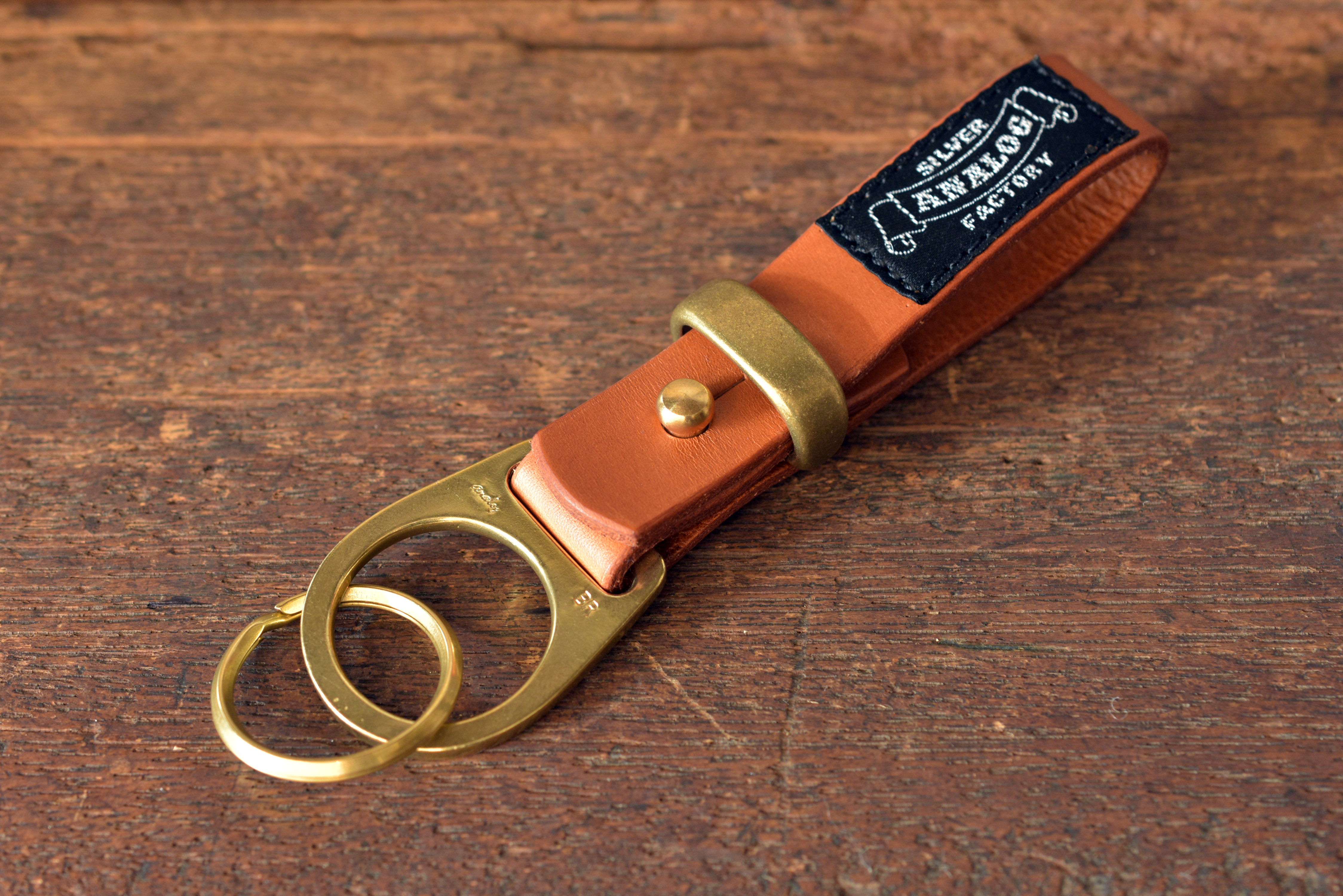 Key holder - Brown & Black tag -
