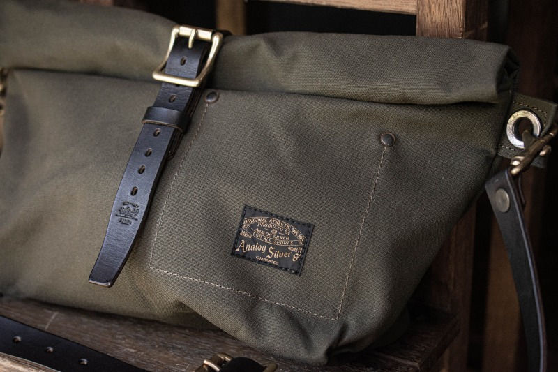 サムネイル： Roll top bag -olive-