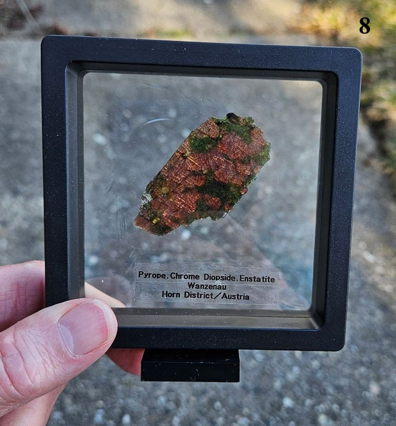 Thumbnail: Pyrope Garnet, Chrome Diopside, Enstatite Slice - Austria