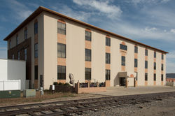 Landmark I Exterior