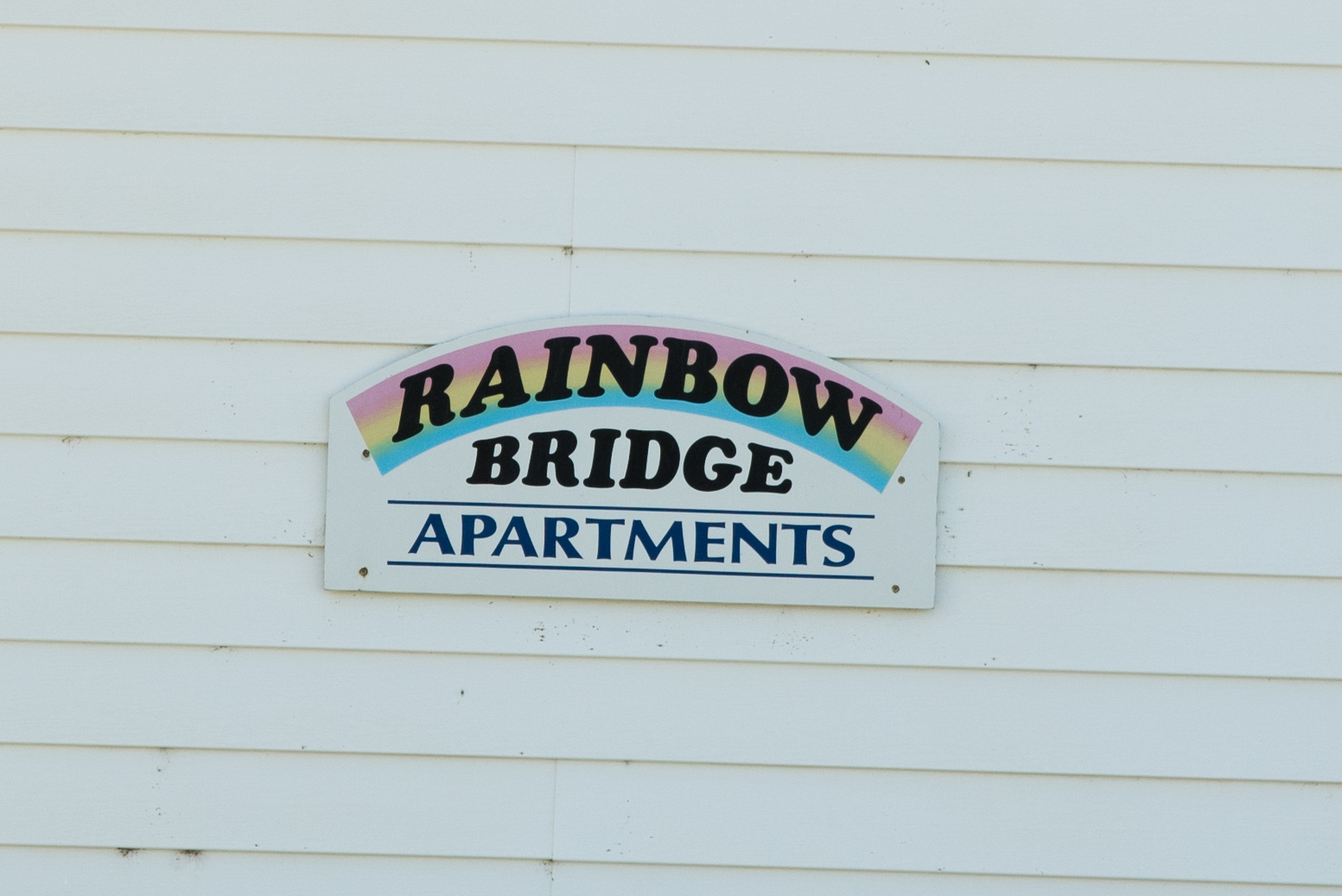 Rainbow Apartments Valley City Apartment