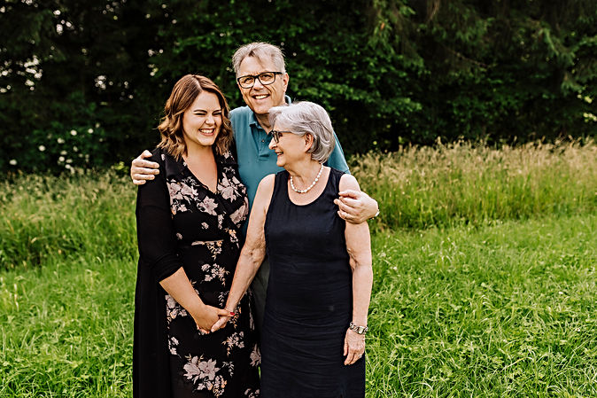 KandisFotografie_2022_Famlilienshooting109.jpg