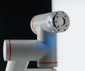 A Fairino cobot showing the head where an end effector would be attached