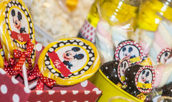 MICKEY MOUSE