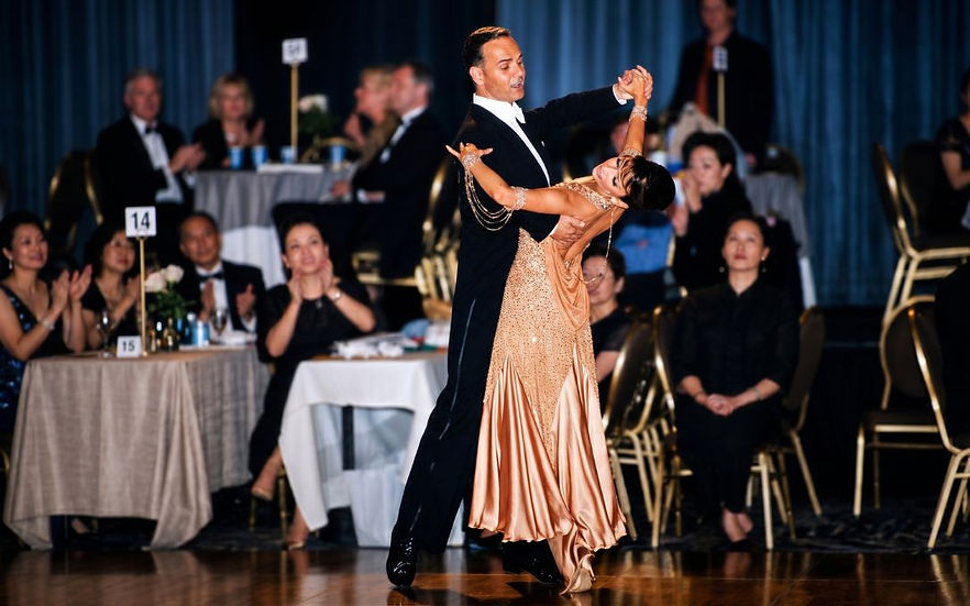 learn-to-dance_ballroom.jpg
