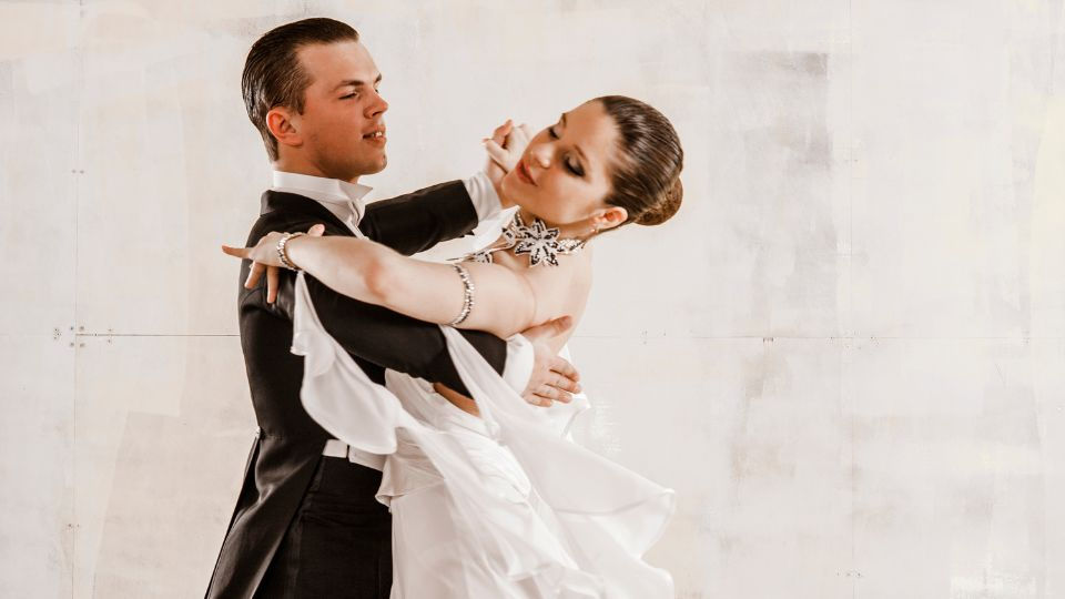 Waltz Level 1 & 2