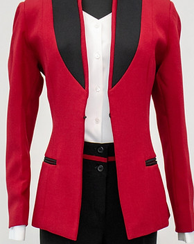 Conjunto Chaqueta Blusa Pantalón