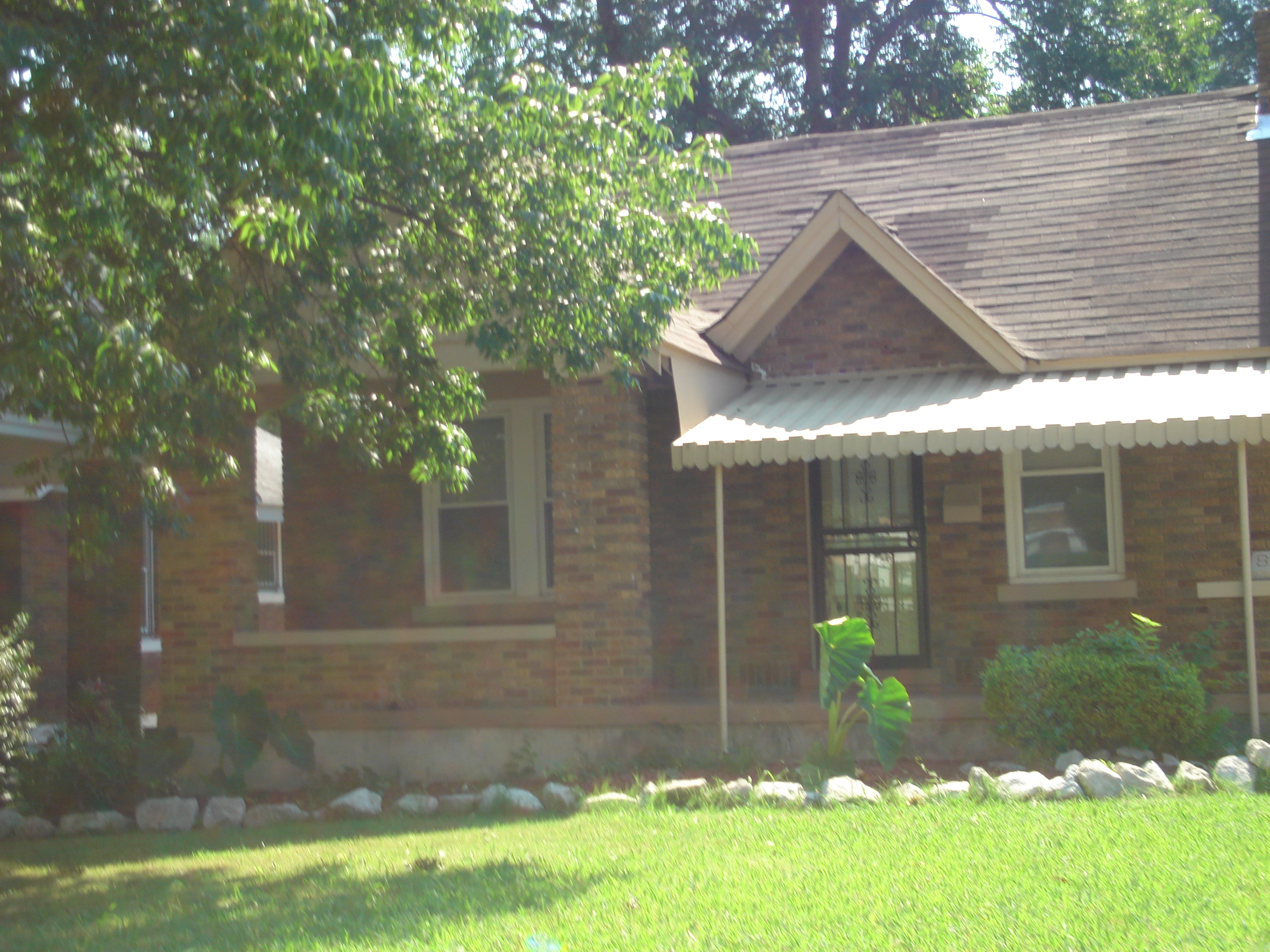 898 N Evergreen, Memphis TN