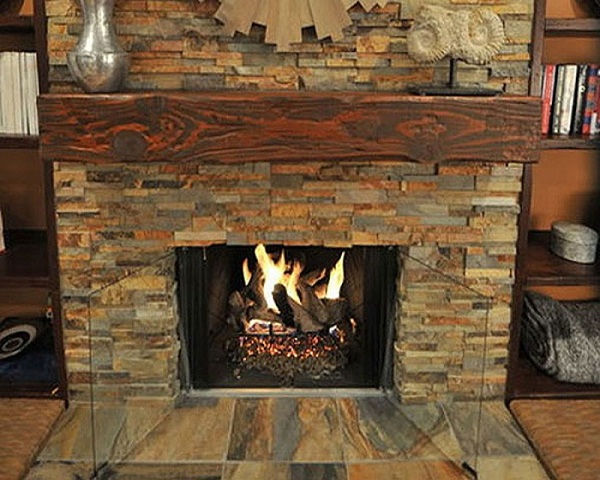 como revestir en piedra una chimenea