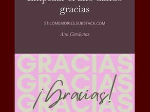 "Imagen con la palabra 'Gracias' repetida varias veces, transmitiendo gratitud y el valor de agradecer en los pequeños detalles de la vida."