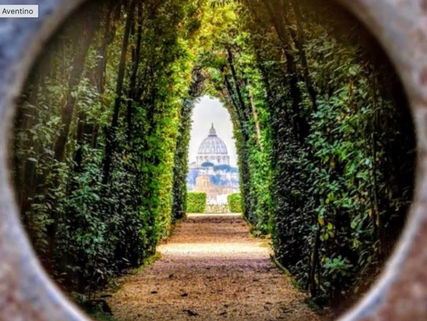 La serratura dell' Aventino: una finestra segreta sul Vaticano e sull'eternità