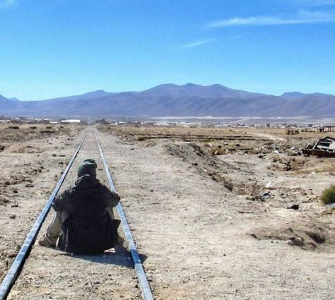 Lo fecero scendere dal treno con le valigie in mezzo al deserto: erano i suoi ultimi minuti da ateo