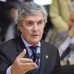 COLLOR É PRESO APÓS DECISÃO DE ALEXANDRE DE MORAES