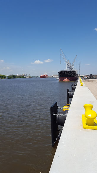 Mooring bollards supplier