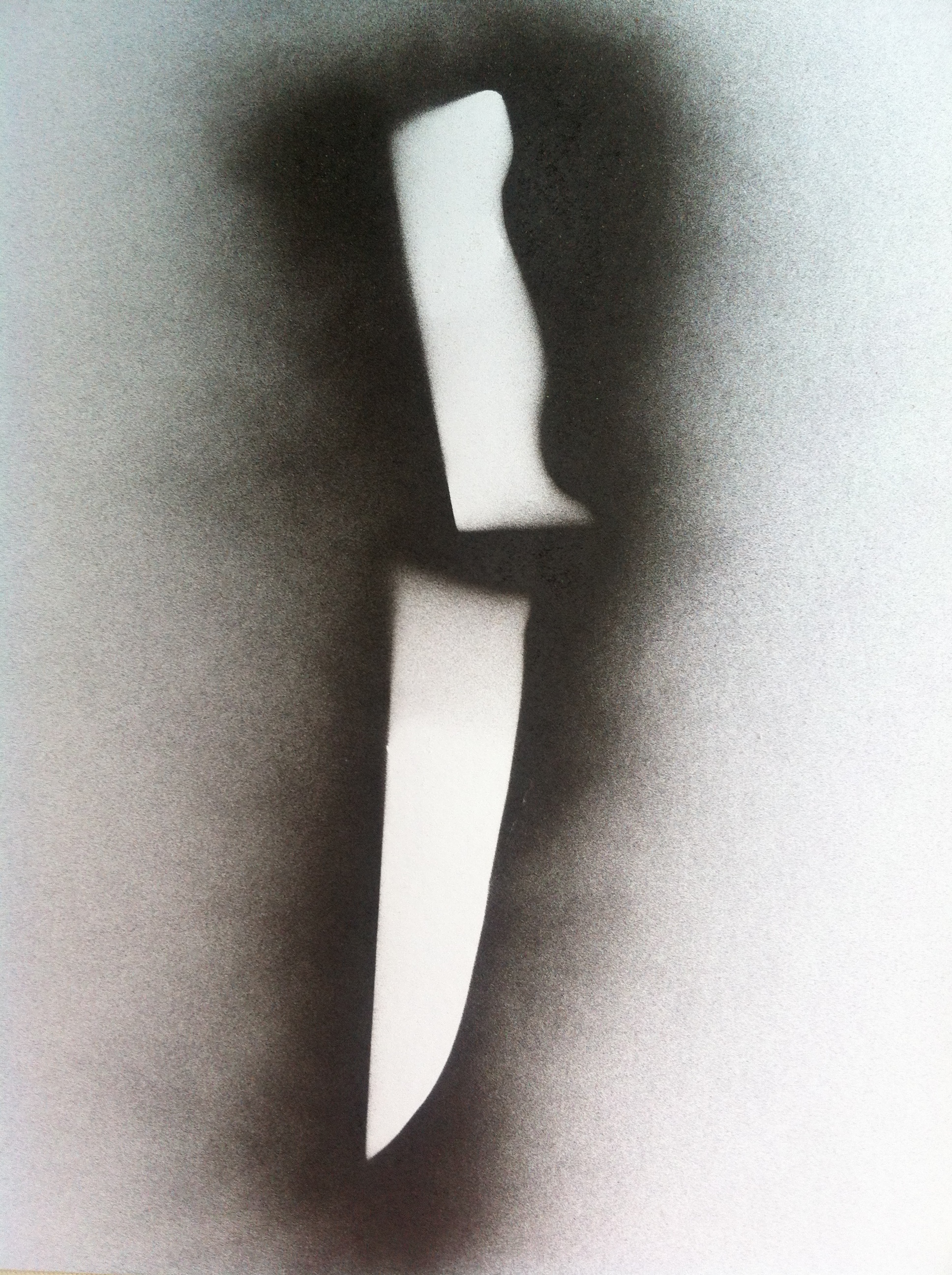 BROKEN KNIFE