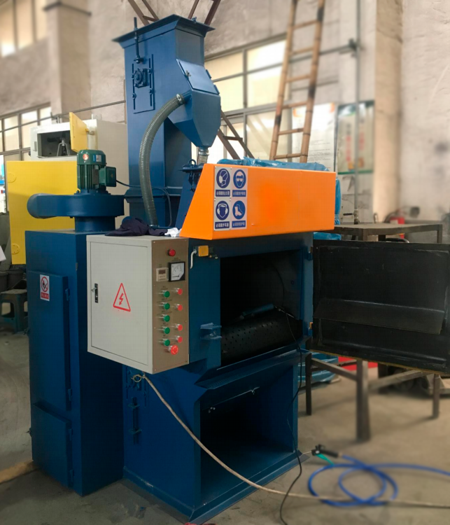 Miniatura: Granalladora de banda de goma plastica / Tumble belt type shot blast machine