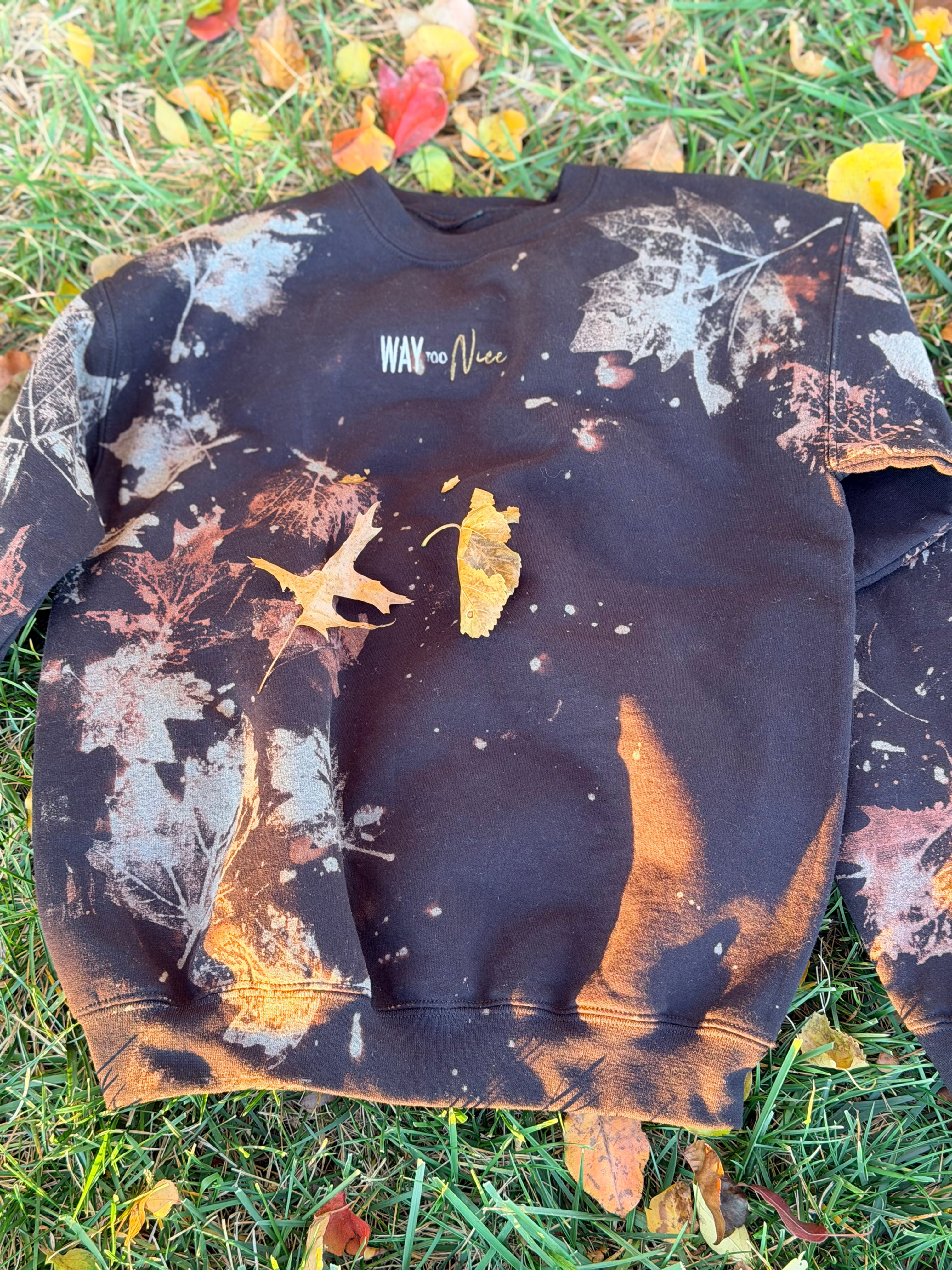 WTNA Leaf Bleach Sweatshirt