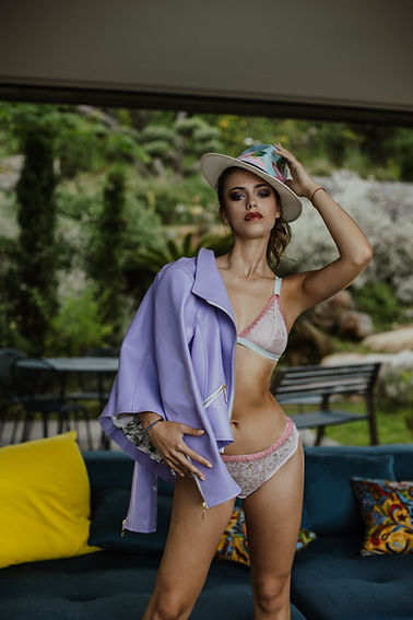 perfecto violet lingerie