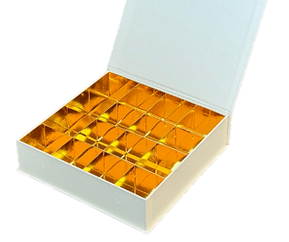 magnetic-closure-rigid-gift-box_edited.p