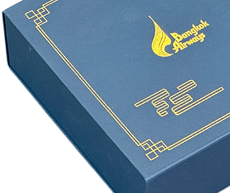 magnetic-closure-rigid-gift-box.png
