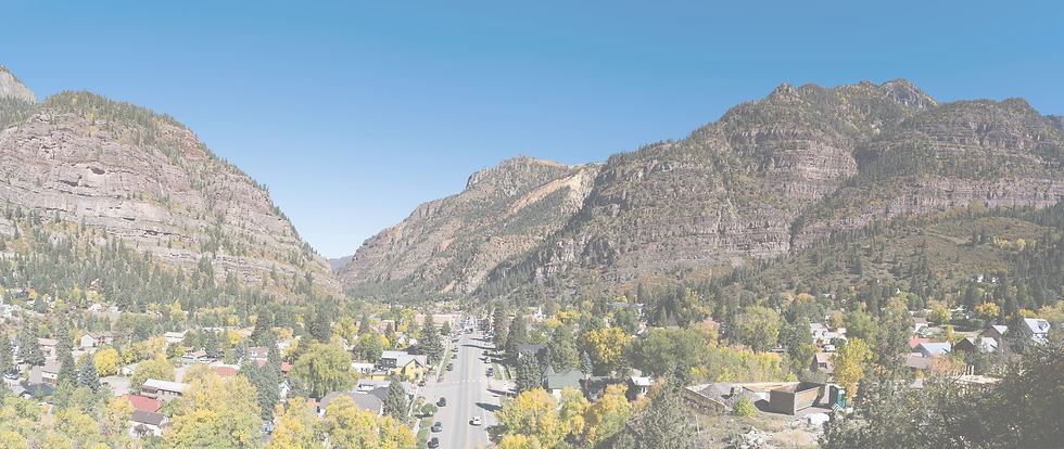 _travperk_photo-VisitOuray_Panorama-1-3_edited.jpg