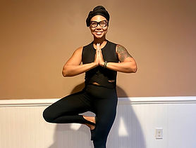 williana Tree Pose Pic.jpg