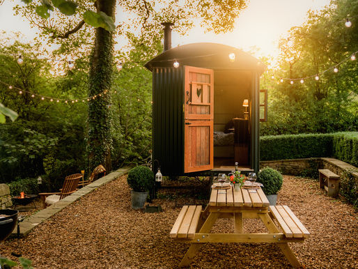 Shepherds hut stay in the peak district
