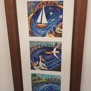 Colonial style frame