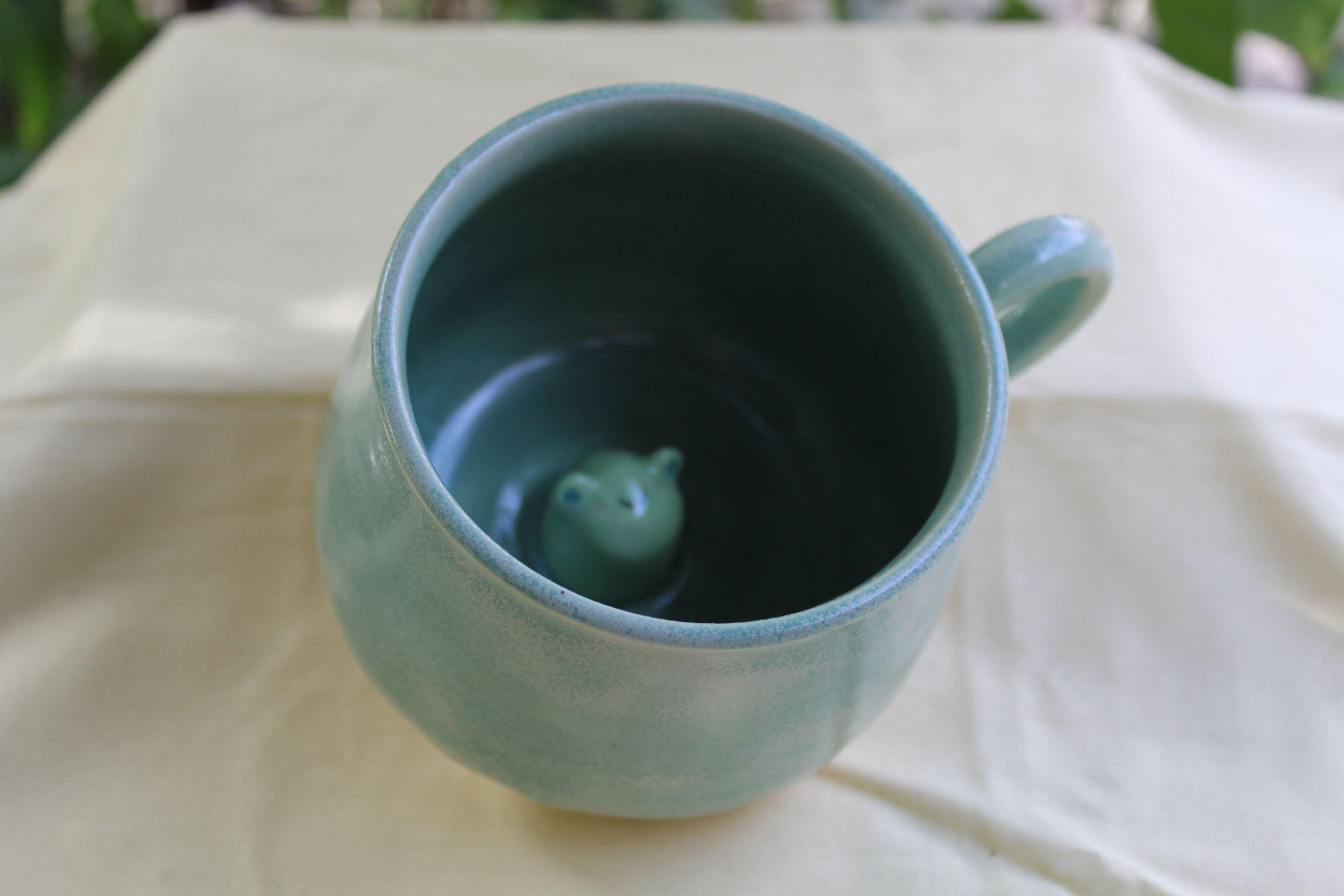 Large frog mug - Mottled green