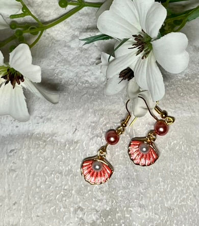Coral shell with pearl earrings