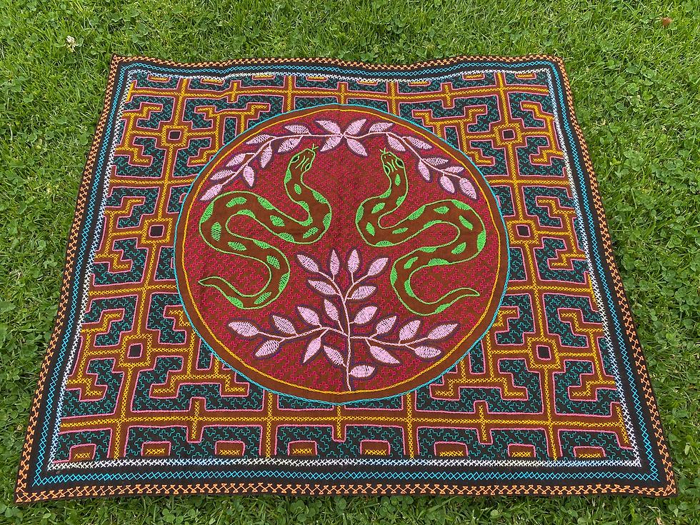 Miniaturbild: Ultimative Schlangenstickerei