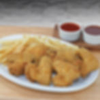 6 Chicken Wing W/ Sauce & Fries