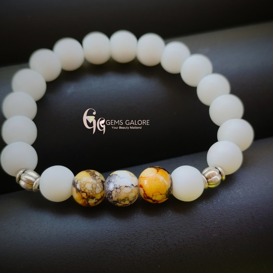 Matt White Beads with 3D Printer Glass Beaded Bracelet. Unisex Bracelet