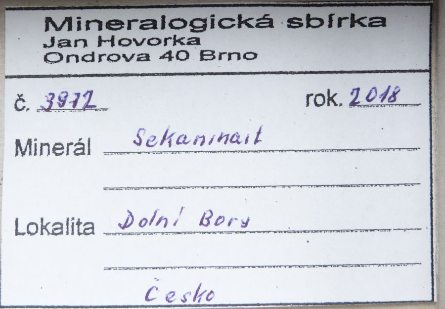 Thumbnail: Sekaninaite