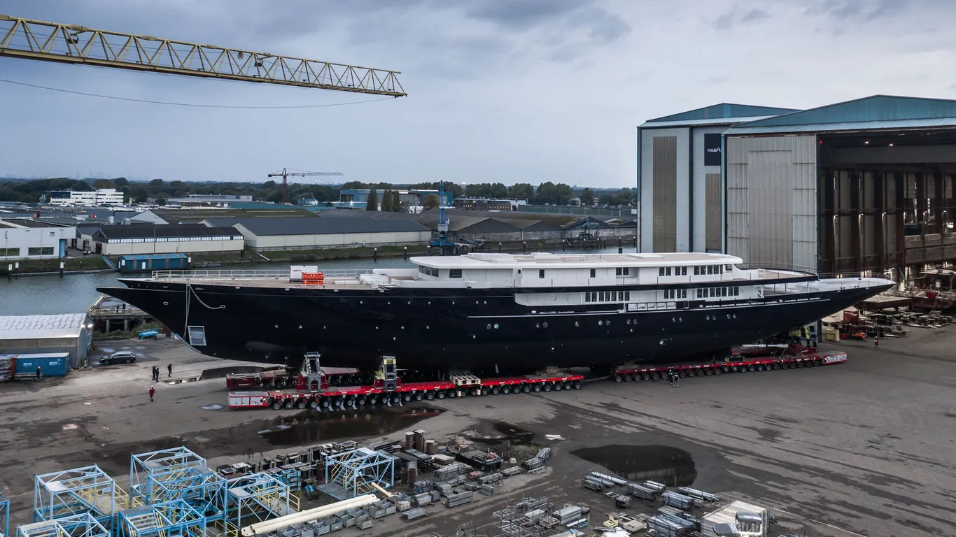 Koru: Το ιστιοπλοϊκό yacht 127 μέτρων του ιδρυτή της Amazon Jeff Bezos