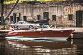 Riva , Aquarama 1962 , boating greece , boatingreece , yachting