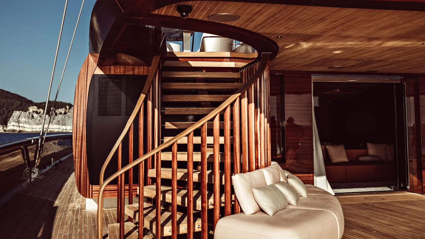 ART EXPLORER , PERINI NAVI ,  FESTIVAL ART EXPLORA , BOATING GREECE , BOATINGREECE , YACHTING , SUPERYACHT , THE  ITALIAN SEA GROYP , ART MUSEUM