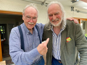 Berlershaut besucht seinen Künstlerkollegen Dieter Hanitzsch in München