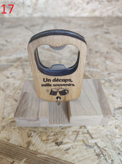 decapsuleur-bois-porte-cle-17.jpg