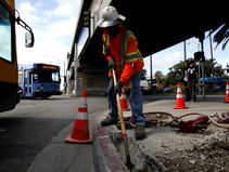 California voters do not like the new gas tax and vehicle fee increases, poll finds.