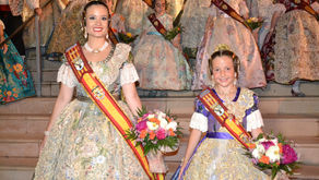Amparo Petrie Fernández i Neus Suárez Femenia són Falleres Majors de Dénia 2019