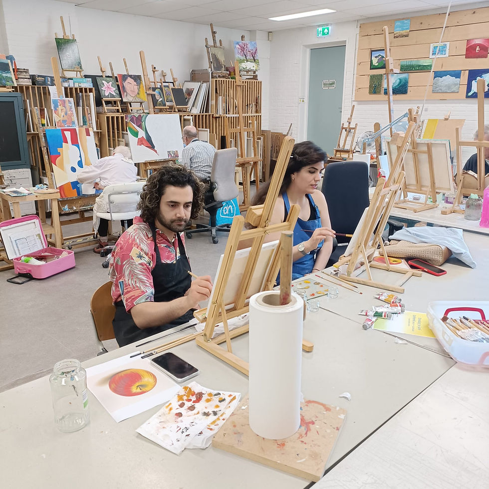 Painting, creativity and connection at Kunst doet Verbinden (Art Connects)