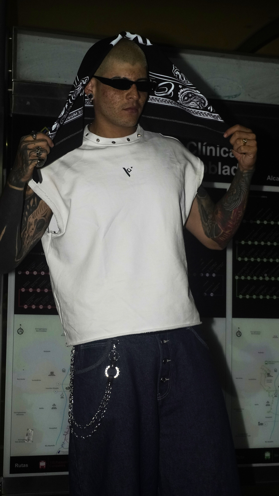Miniatura: MIDNIGHT CLUB WHITE