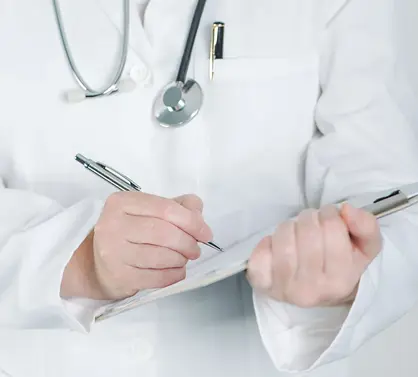 female-doctor-writing-on-clipboard-notepad-blank-p-2023-11-27-04-54-07-utc.webp